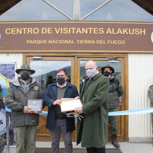 Participan de la reapertura del Centro de Visitantes del Parque Nacional Tierra del Fuego